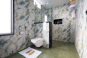 ELIVAAS Terra Estate 10 BHK Villa