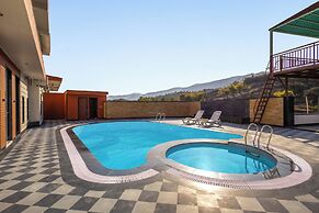 ELIVAAS Terra Estate 10 BHK Villa
