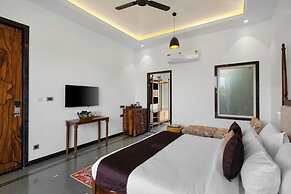 ELIVAAS Terra Estate 10 BHK Villa