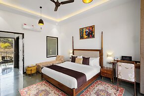 ELIVAAS Terra Estate 10 BHK Villa