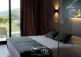 Refúgio dos Capelinhos Villa & Suites