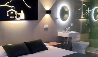 Refúgio dos Capelinhos Villa & Suites