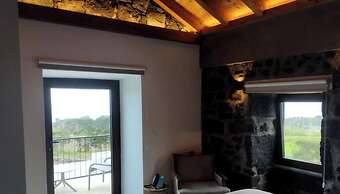 Refúgio dos Capelinhos Villa & Suites