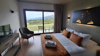 Refúgio dos Capelinhos Villa & Suites