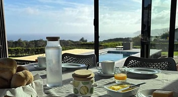 Refúgio dos Capelinhos Villa & Suites