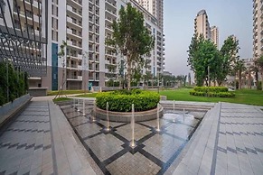 Luxurious 2-bedroom Apartment With Shared Pool in Gurugram
