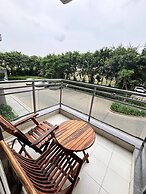 Luxurious 2-bedroom Apartment With Shared Pool in Gurugram
