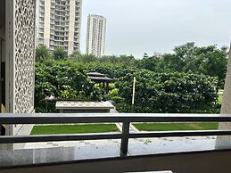 Luxurious 2-bedroom Apartment With Shared Pool in Gurugram