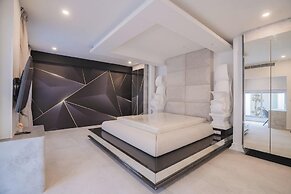 The luxury villa Ivory V1  Rawai Phuket