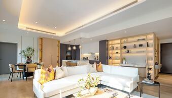 LUX  The Aurora Marina View Suite