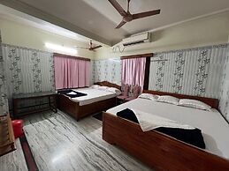 Hotel Raj
