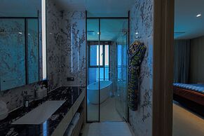 St. The Suite Yangyang