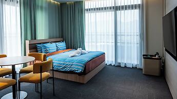St. The Suite Yangyang
