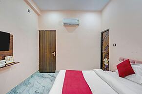 Hotel Pavitram THE BHU STAY