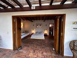 La Casa del Arbol Barichara