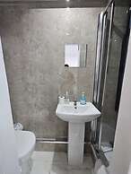 Edinburgh City Hotel