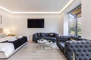 Central Comfy Spot Studio for 2 With Wi-fi
