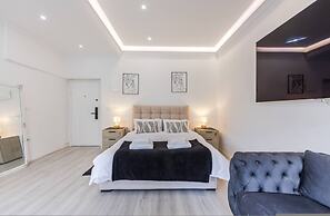 Central Comfy Spot Studio for 2 With Wi-fi