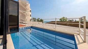 Pohang Sausalito by B-class Pool Villa