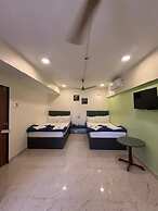 3 Wonders Tarkarli Hotel & Restaurant