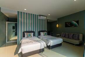 Lespalm Resort by Vacayandco