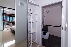 Lespalm Resort by Vacayandco