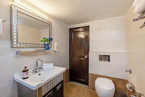 Alaya Stays Rainmist 4BHK PetFriendly