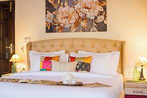 Alaya Stays Rainmist 4BHK PetFriendly