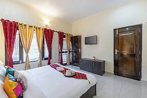 Alaya Stays Rainmist 4BHK PetFriendly