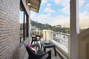 Alaya Stays Rainmist 4BHK PetFriendly