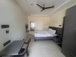 The Embassy Inn