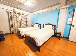 Thepmongkol House