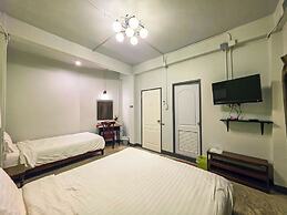 Thepmongkol House