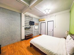 Thepmongkol House