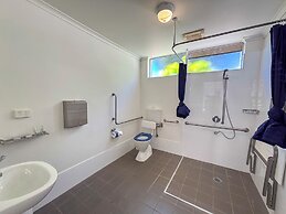 Hotel Gracelands