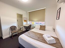 Hotel Gracelands