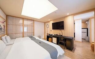Daeheung Manwol Hotel