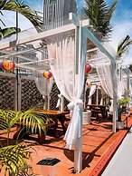 The Holiday Resort Pattaya