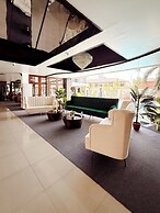 The Holiday Resort Pattaya