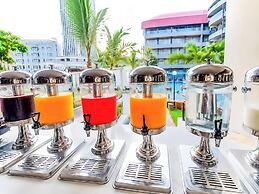The Holiday Resort Pattaya