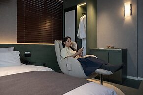 Daejeon Anook Hotel Yuseong Oncheon Station