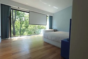 Manning Retreat