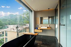 Manning Retreat