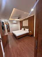 Hotel Aadhyav Palace