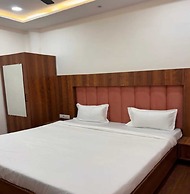 Hotel Aadhyav Palace