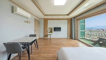 Yeosu Redondo Ocean View Pension