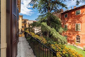 Maestosa Residenza Maffei