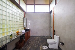 ELIVAAS Hari Bagh 4 BHK Villa