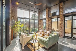 ELIVAAS Hari Bagh 4 BHK Villa