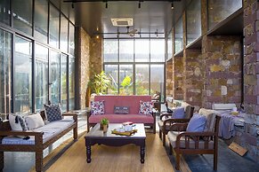 ELIVAAS Hari Bagh 4 BHK Villa